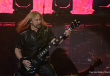 O Ian Hill για την απόσυρσή του – Δείτε βίντεο από την τελευταία του συναυλία με τους Judas Priest
