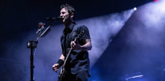 Godsmack, SiXforNinE @Θέατρο Λυκαβηττού, 23/7/26