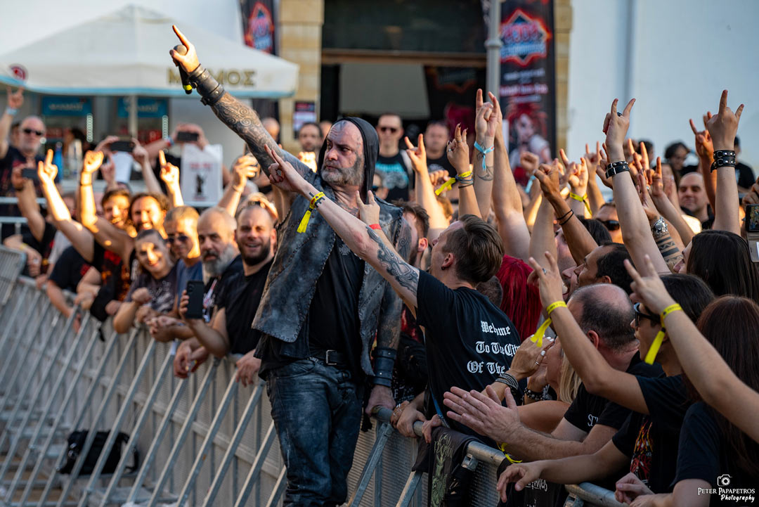 RockHardFestival2_17